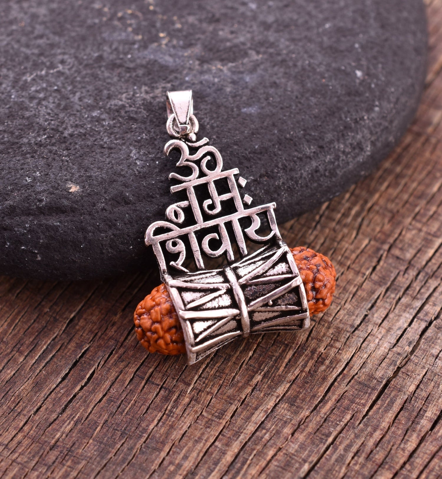 Silver Pendants Lockets