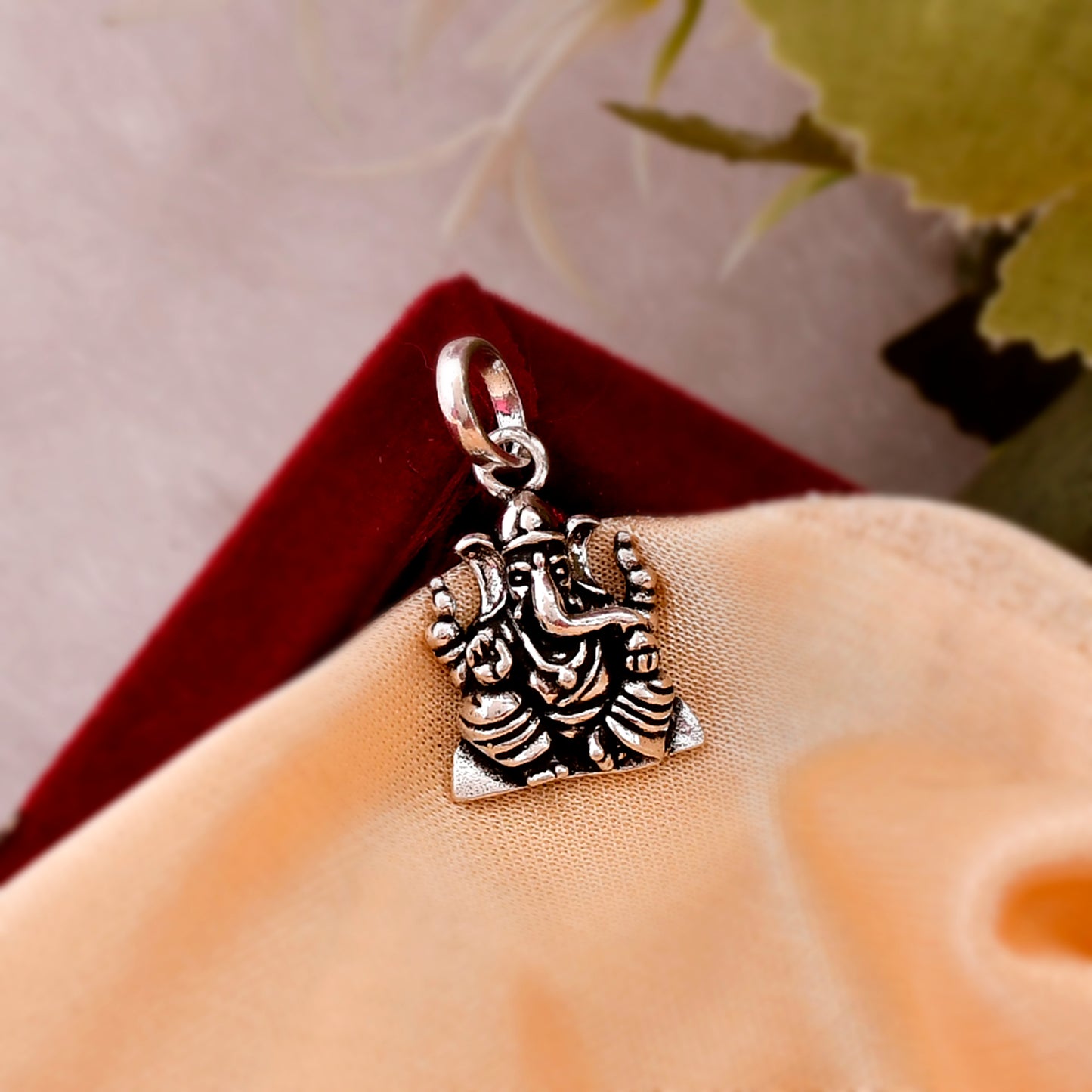 Silver Lord Ganesha (Sidivinayak) Pendant or Locket