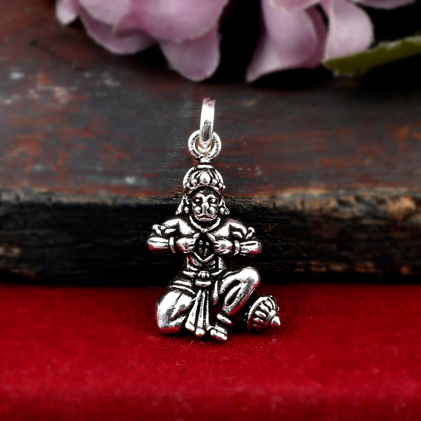 lord hanuman locket
