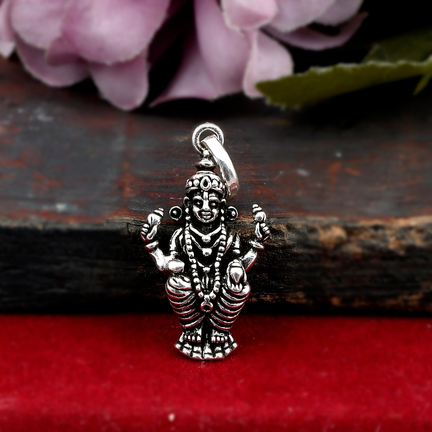 lord pendant or locket