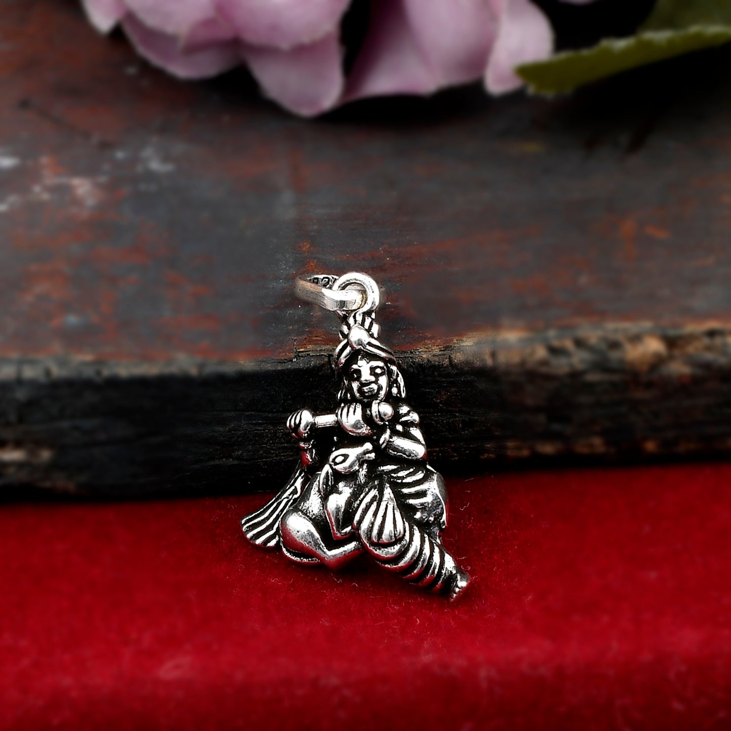 krishna locket