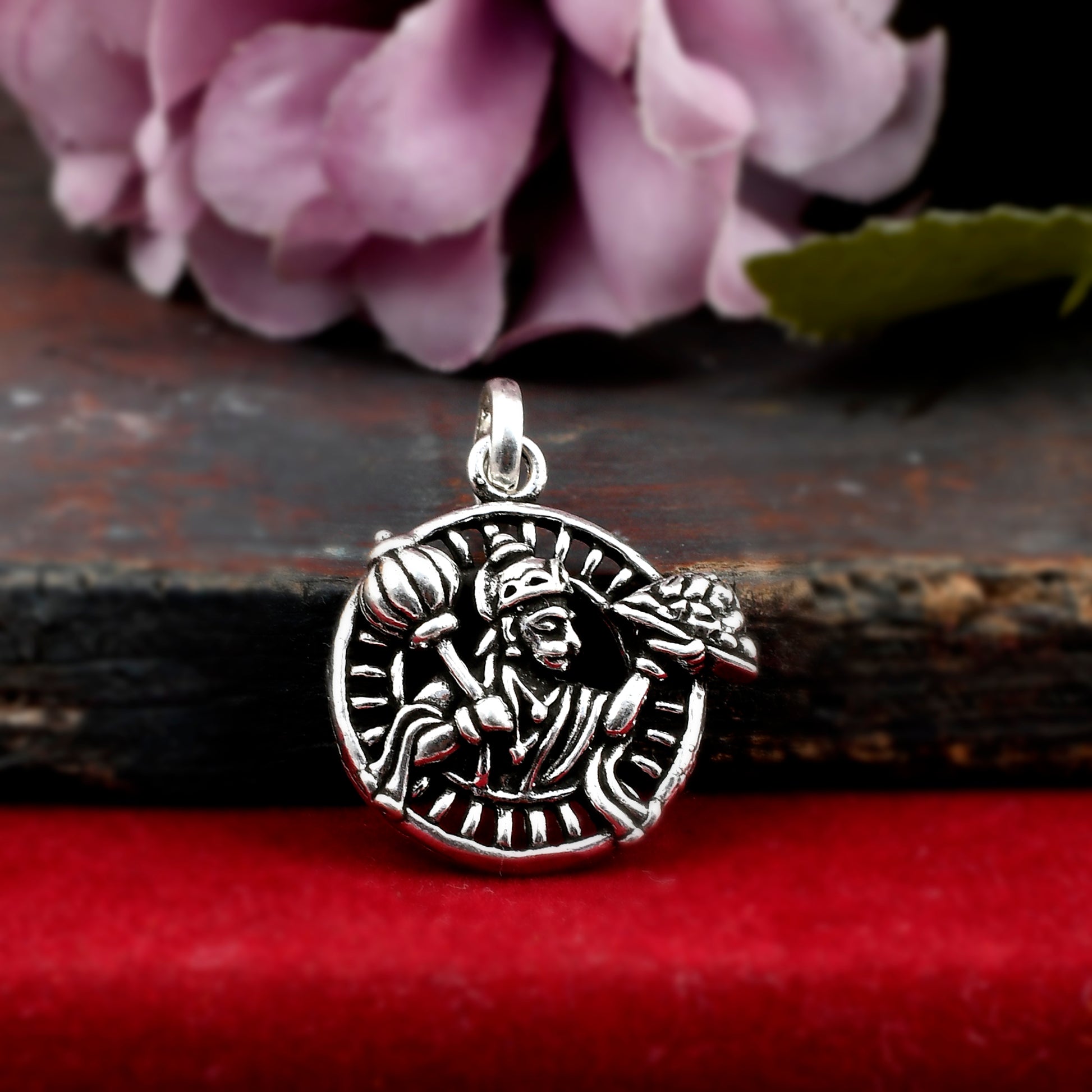 hanuman ji locket