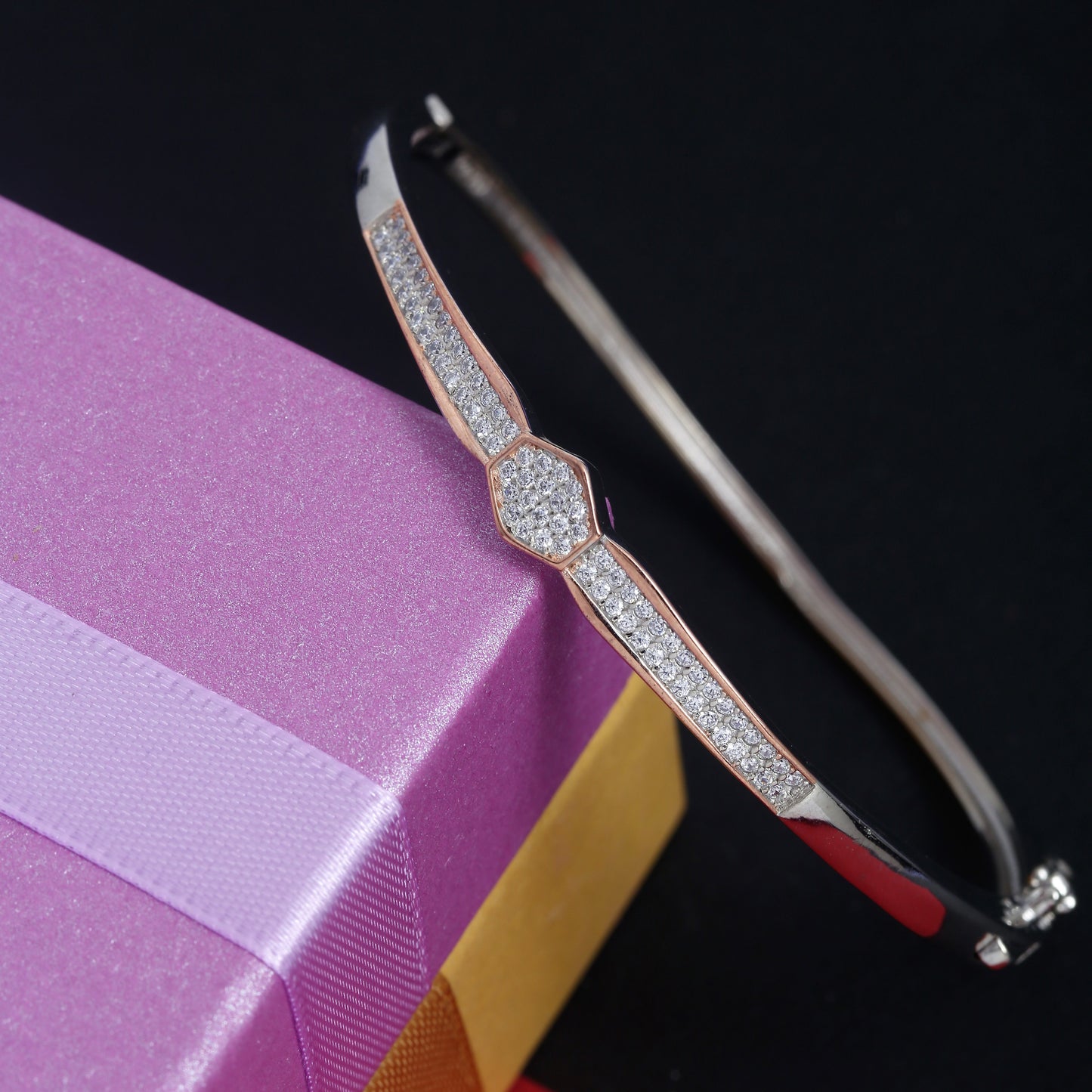 925 Silver Cubic Zirconia Kada Bracelet For Women (Free Size)