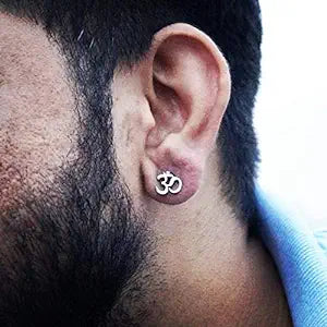 mans earring
