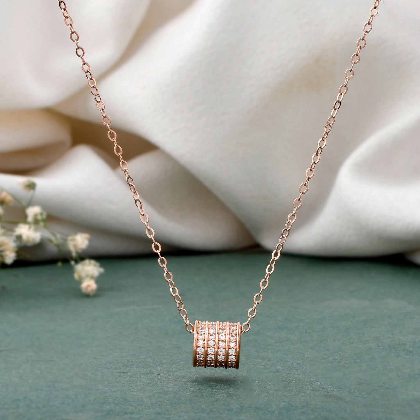 rose gold necklace