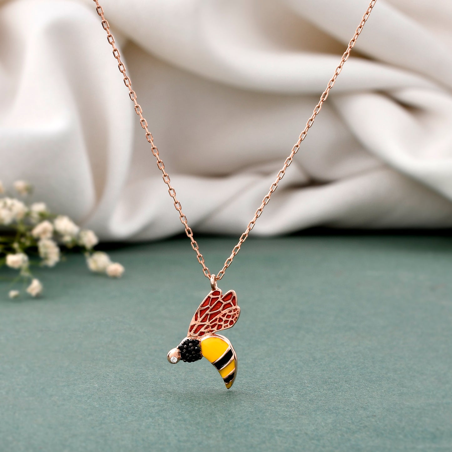 silver pendant chain
