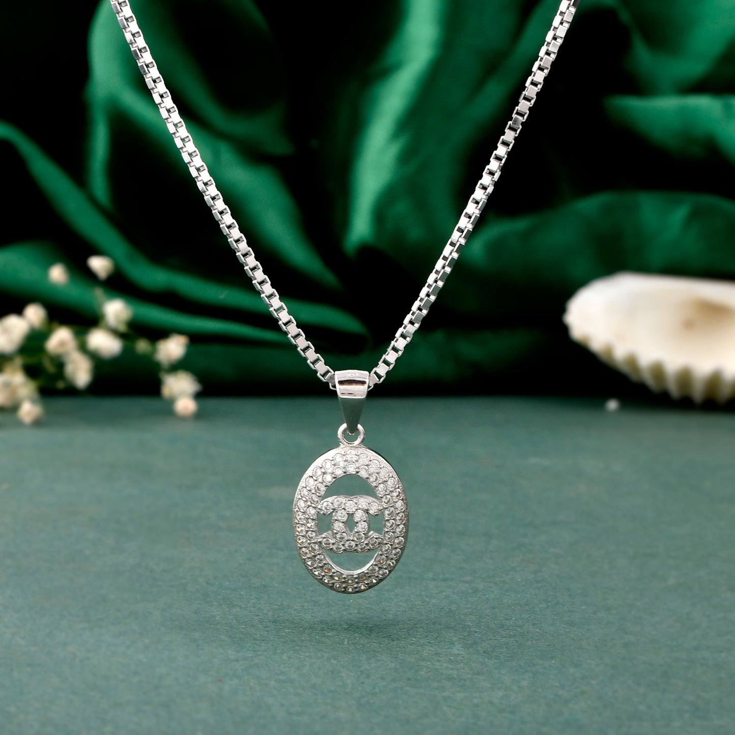 silver diamond pendant