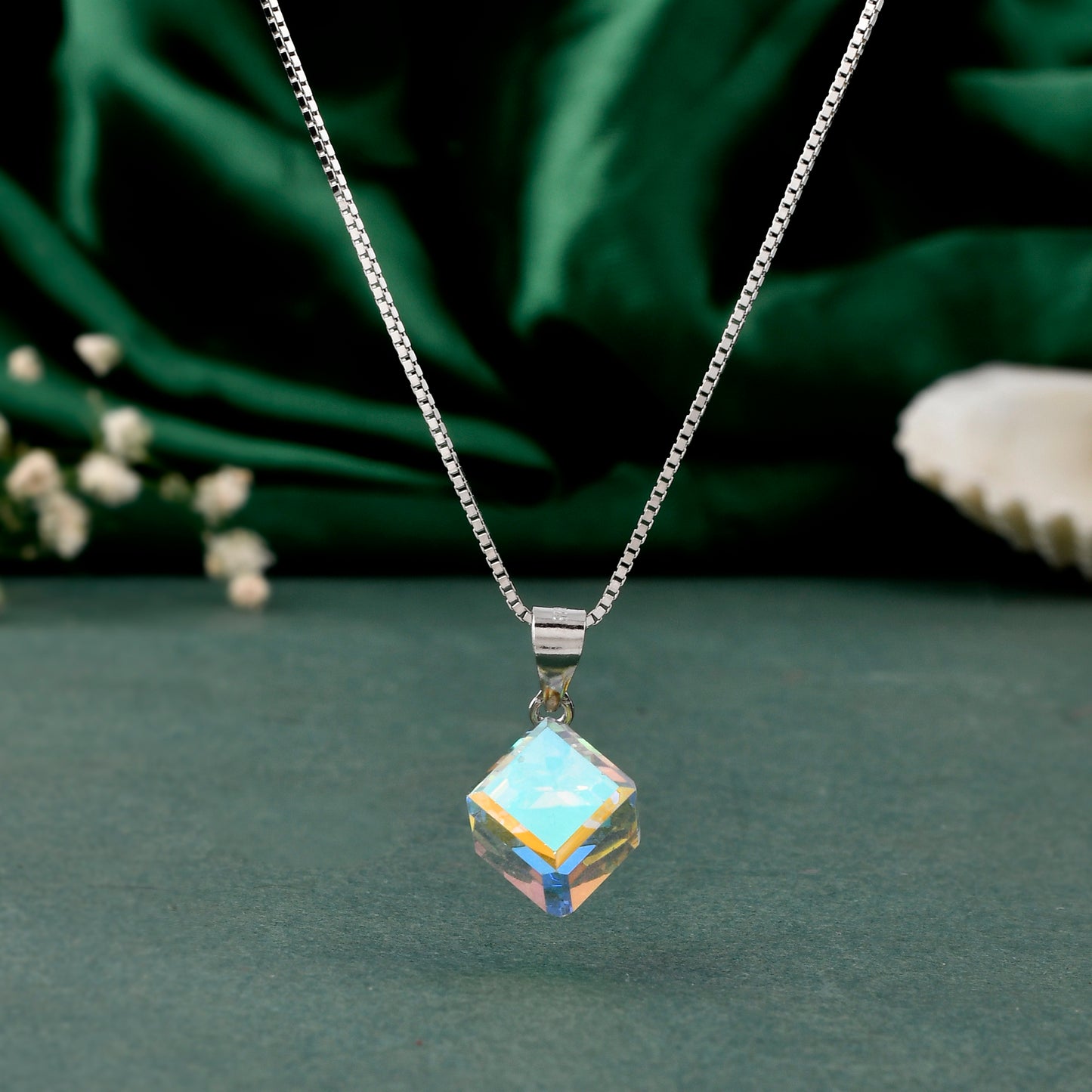 crystal pendant chain silver
