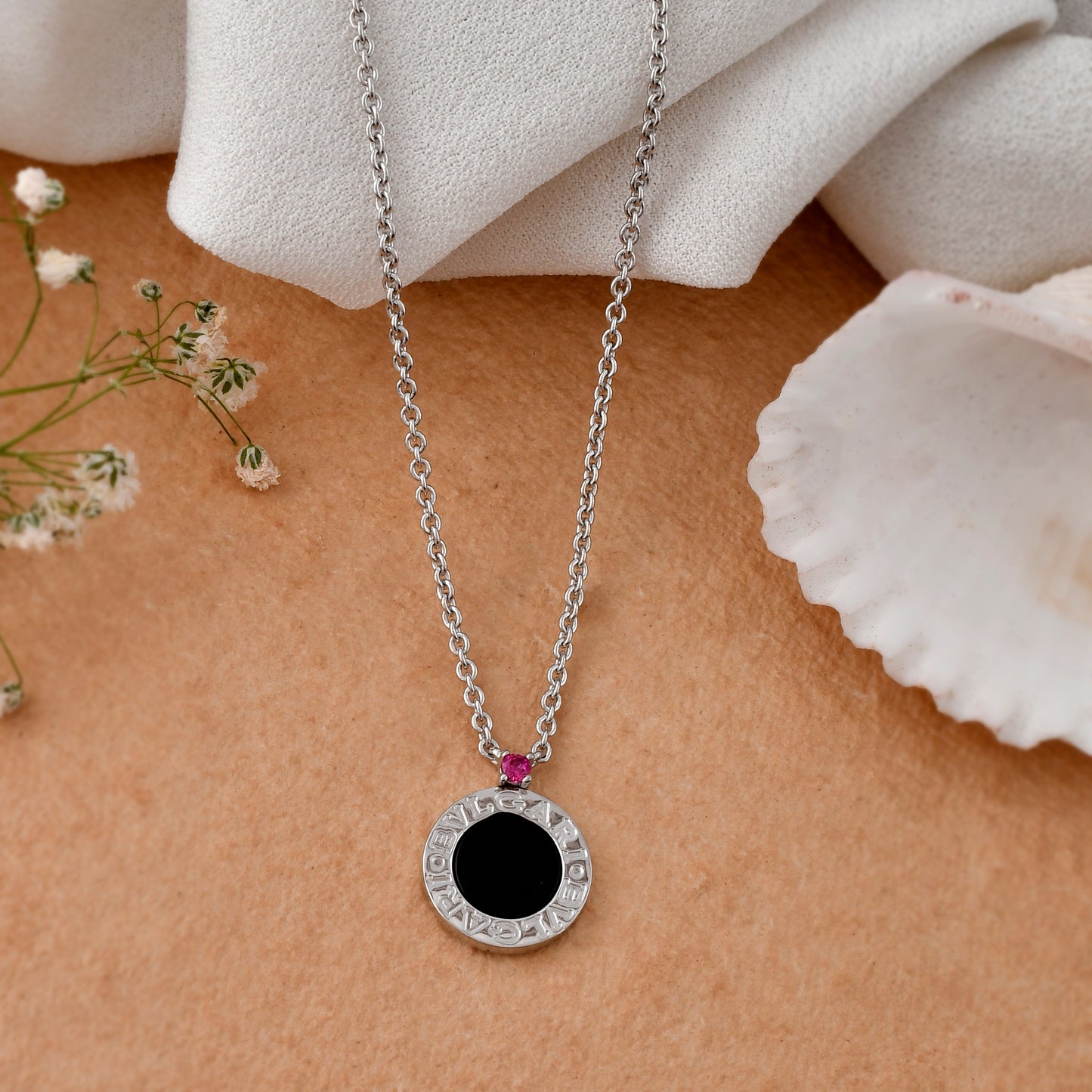 pendant necklace silver