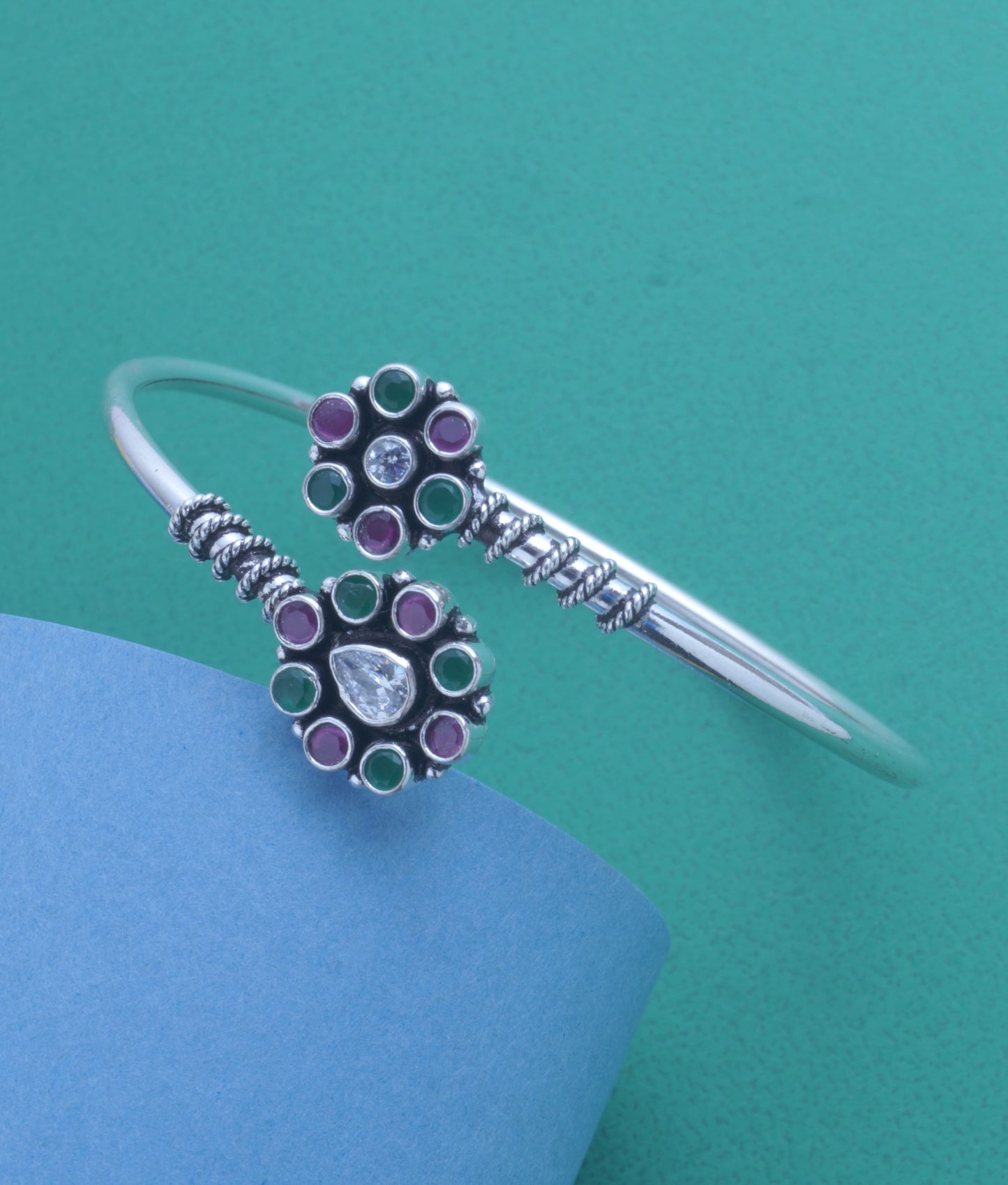 oxidised kada red & green stone