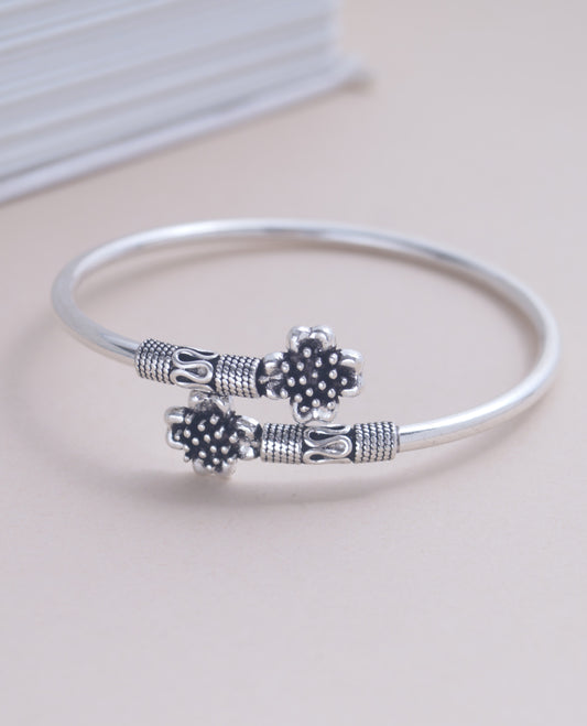 Silver Oxidized Kada Bangle for Women (adjustable) - Bohemian Charm with Timeless Elegance"