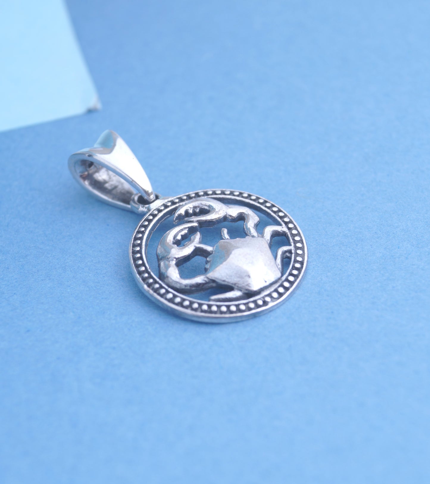 Zodiac locket pendant