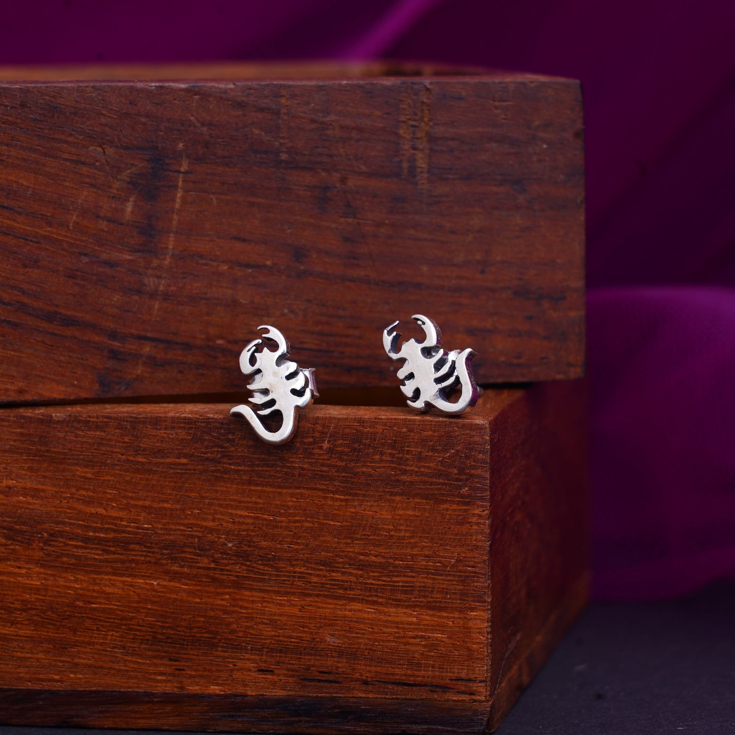 Silver Scorpion Studs