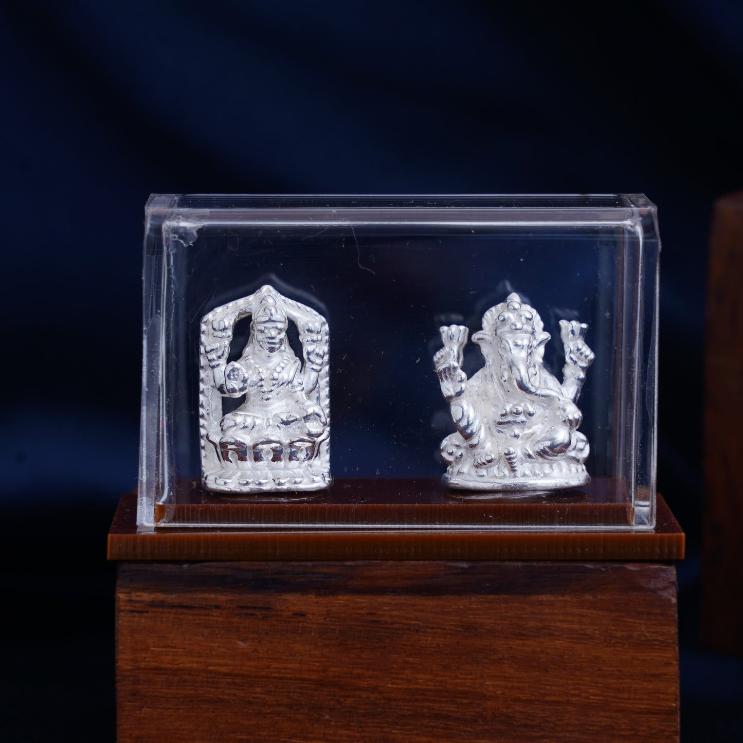 Silver Hollow Lord Ganesha / Ganpati Laxmi Murti for Home Temple and Pooja Room
