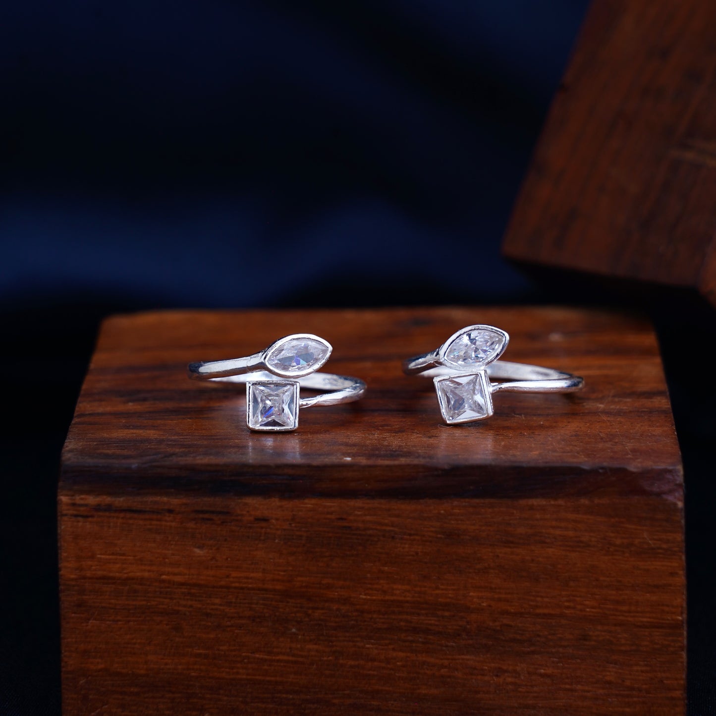 925 Sterling Silver White CZ Toe Rings For Women (Free Size)