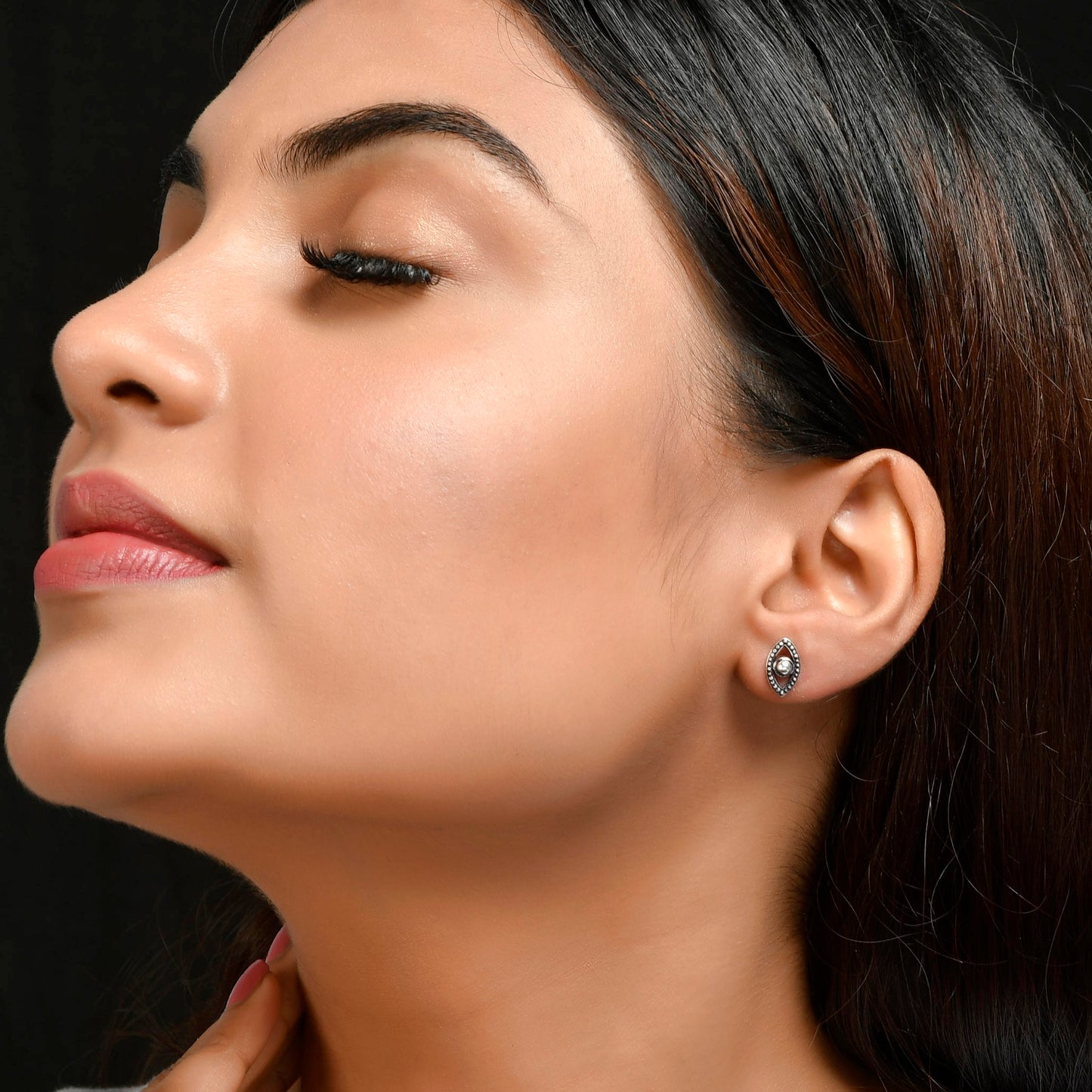 eye earring