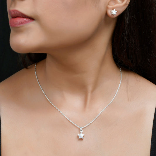 solitaire chain pendant