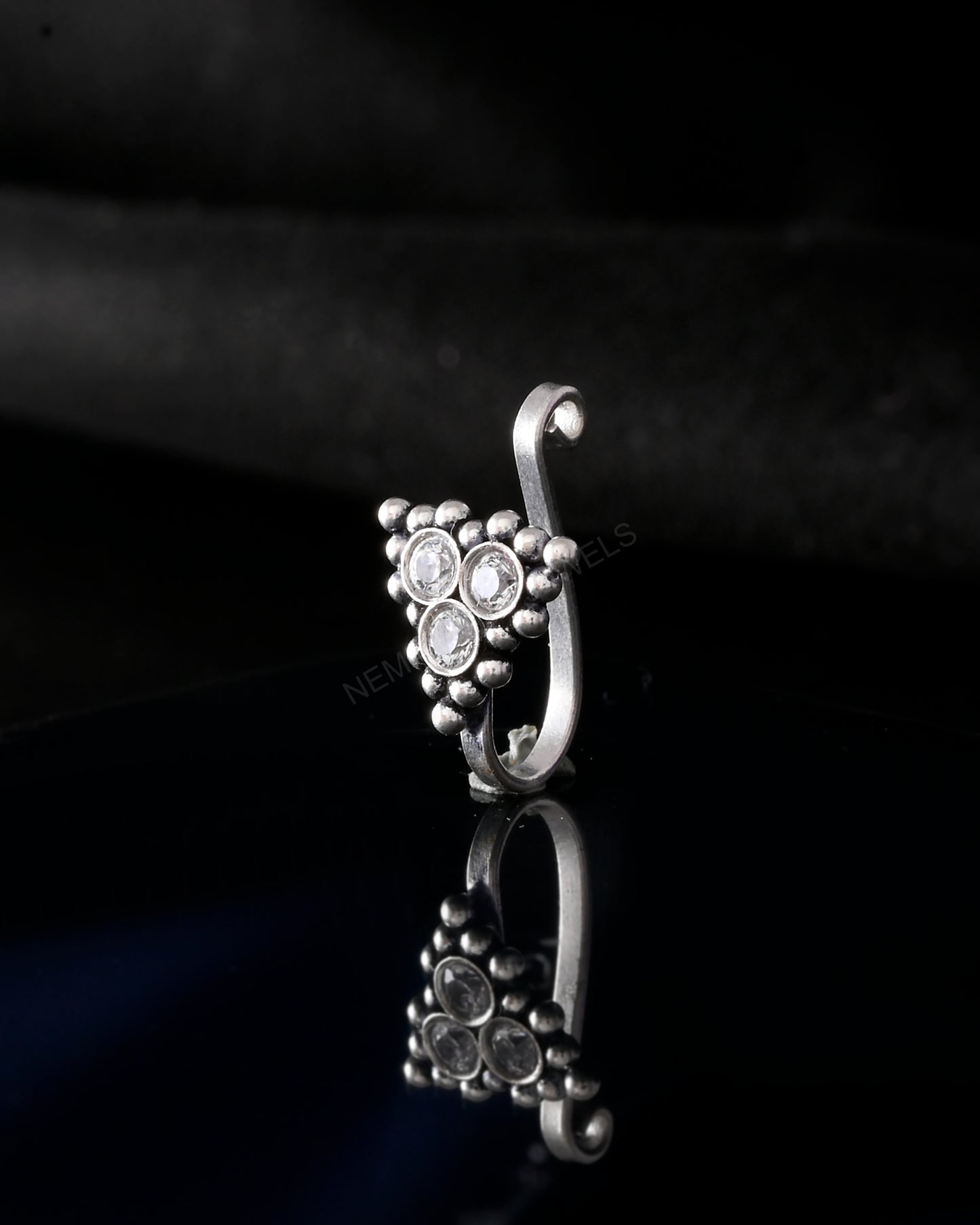 clip on nose pin