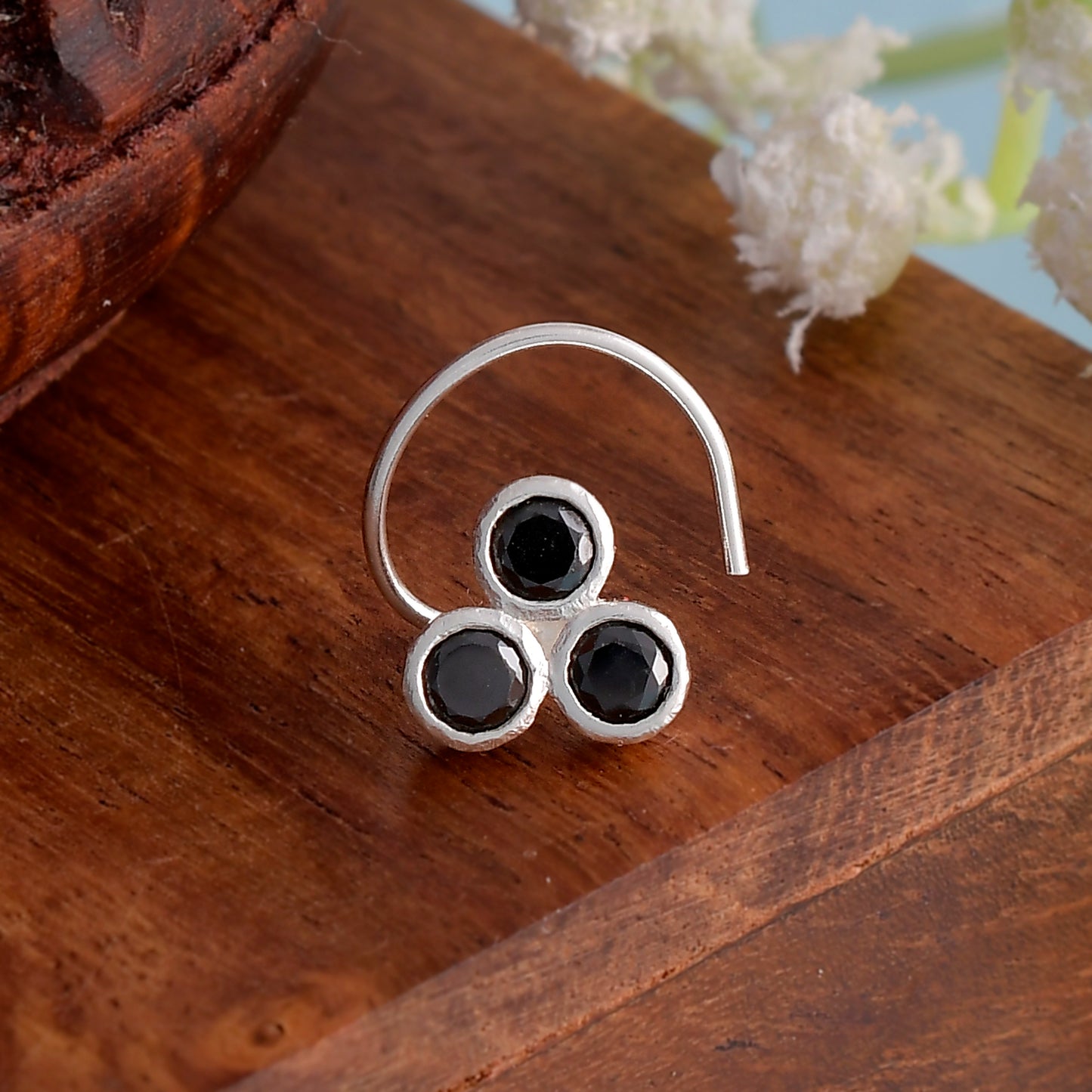 silver nose pin