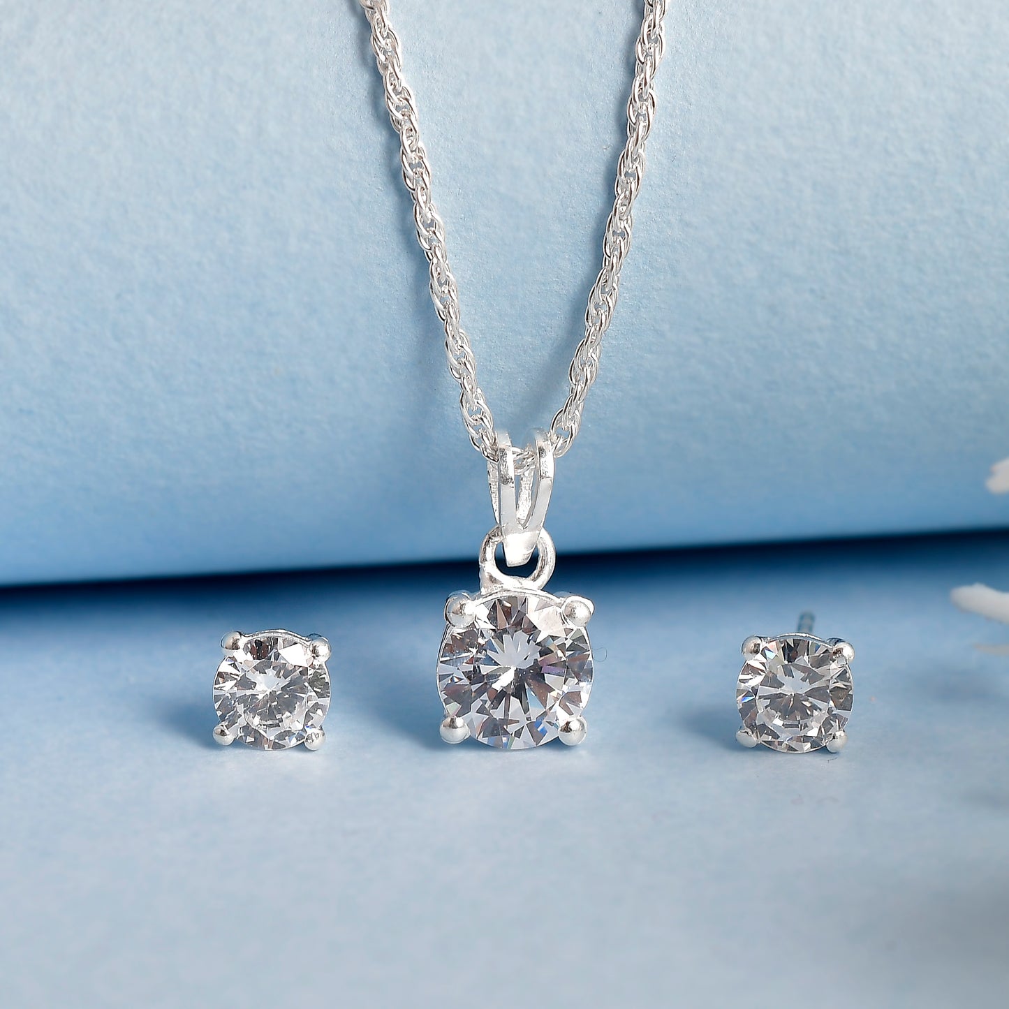 solitaire necklace set