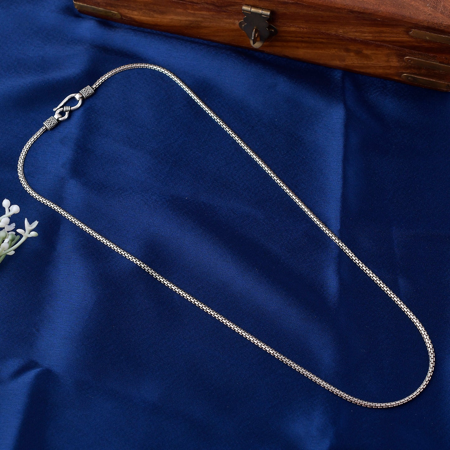 Men's silver chain necklaces