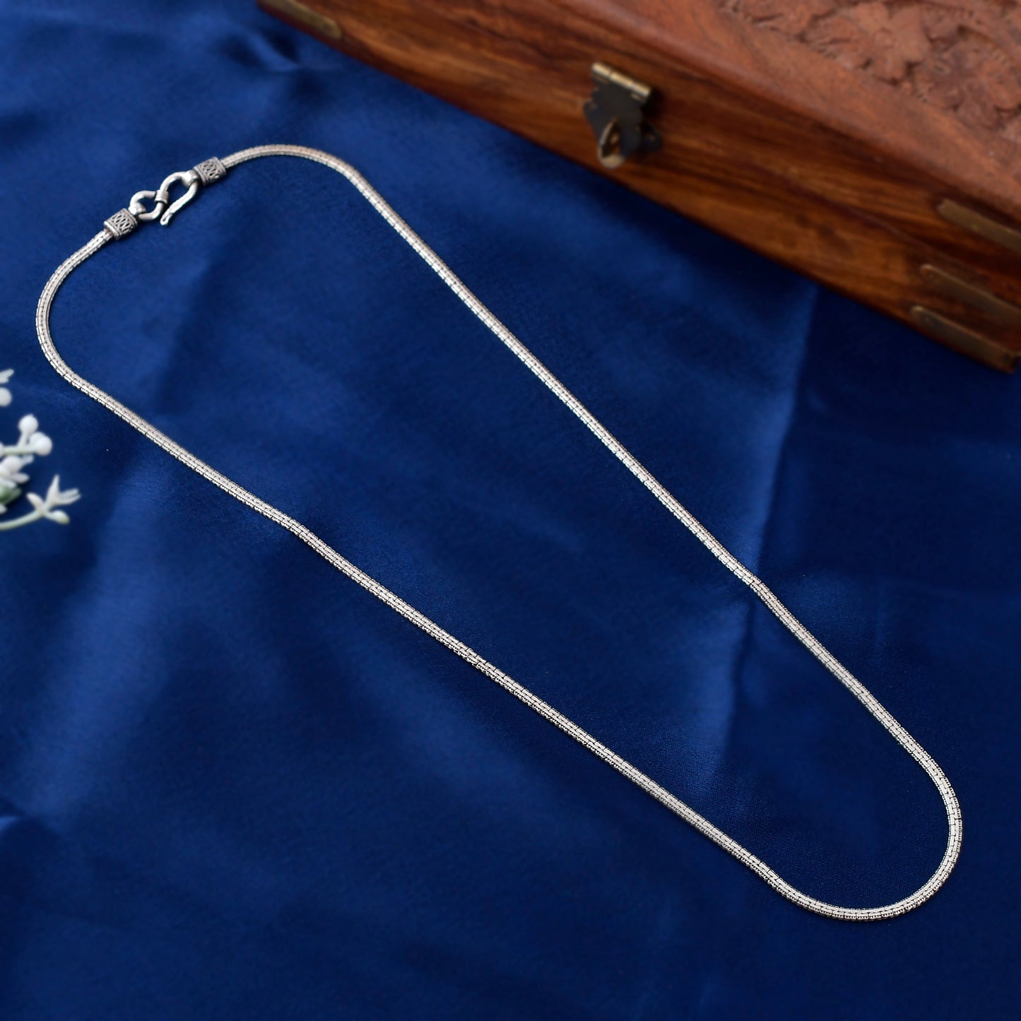 Silver necklace for men