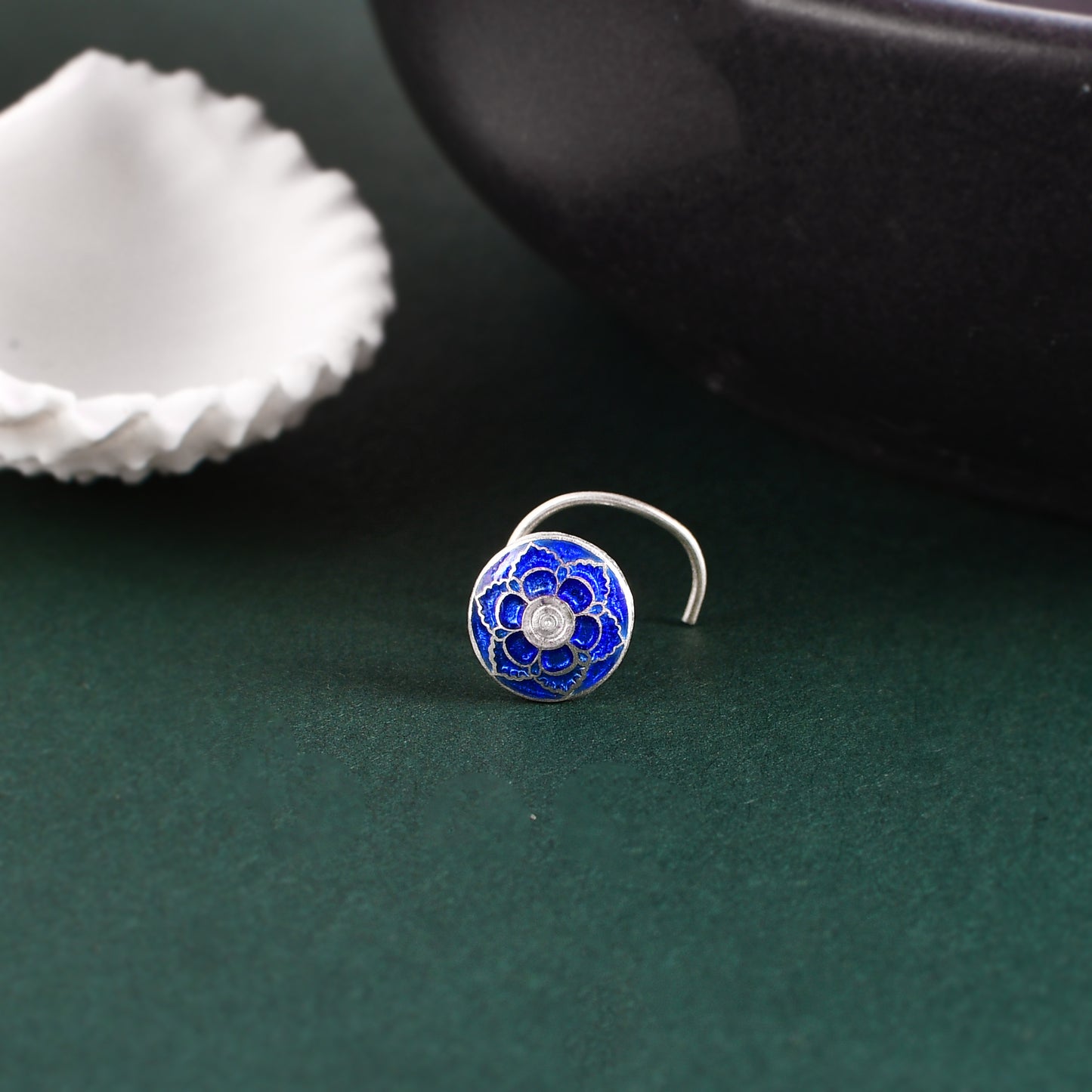 silver nose pin