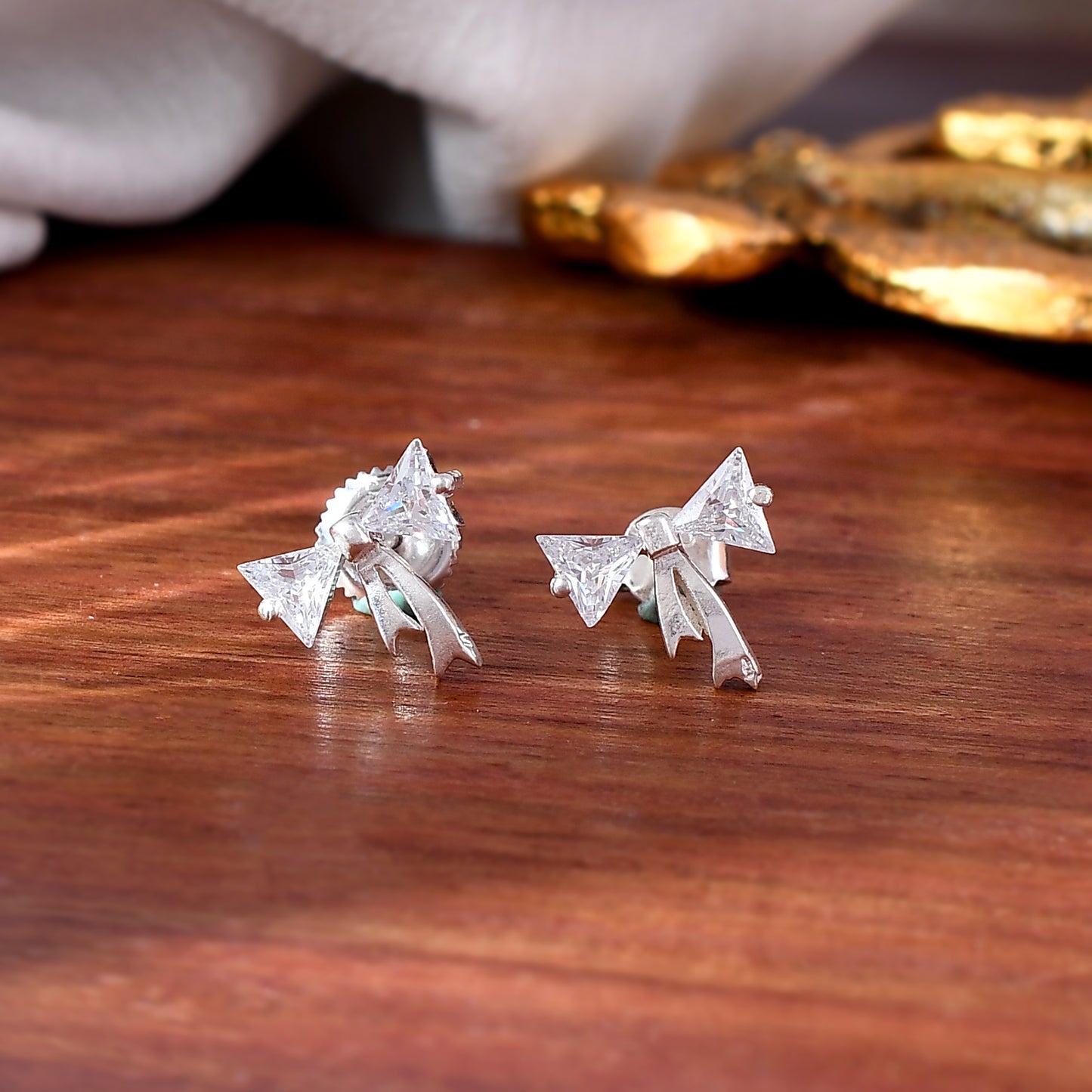 Bow Tie Earring silver