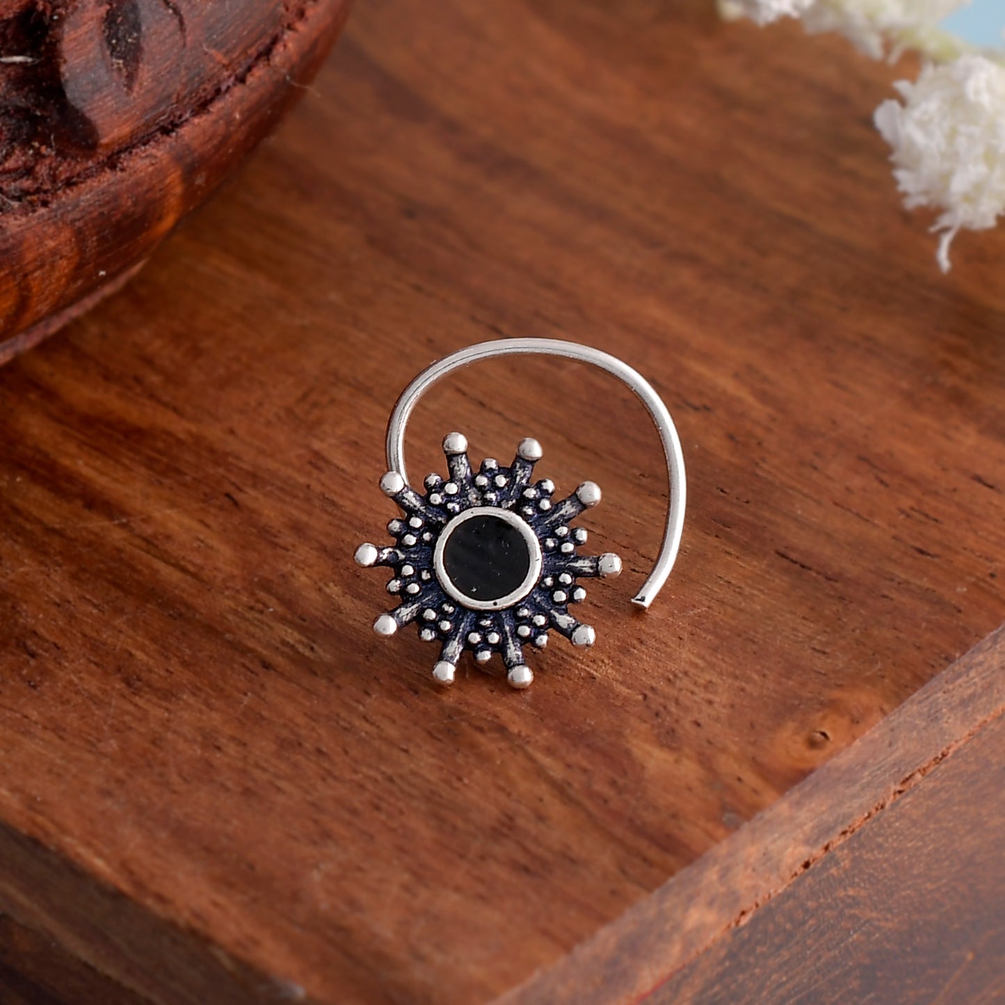 silver nose pin