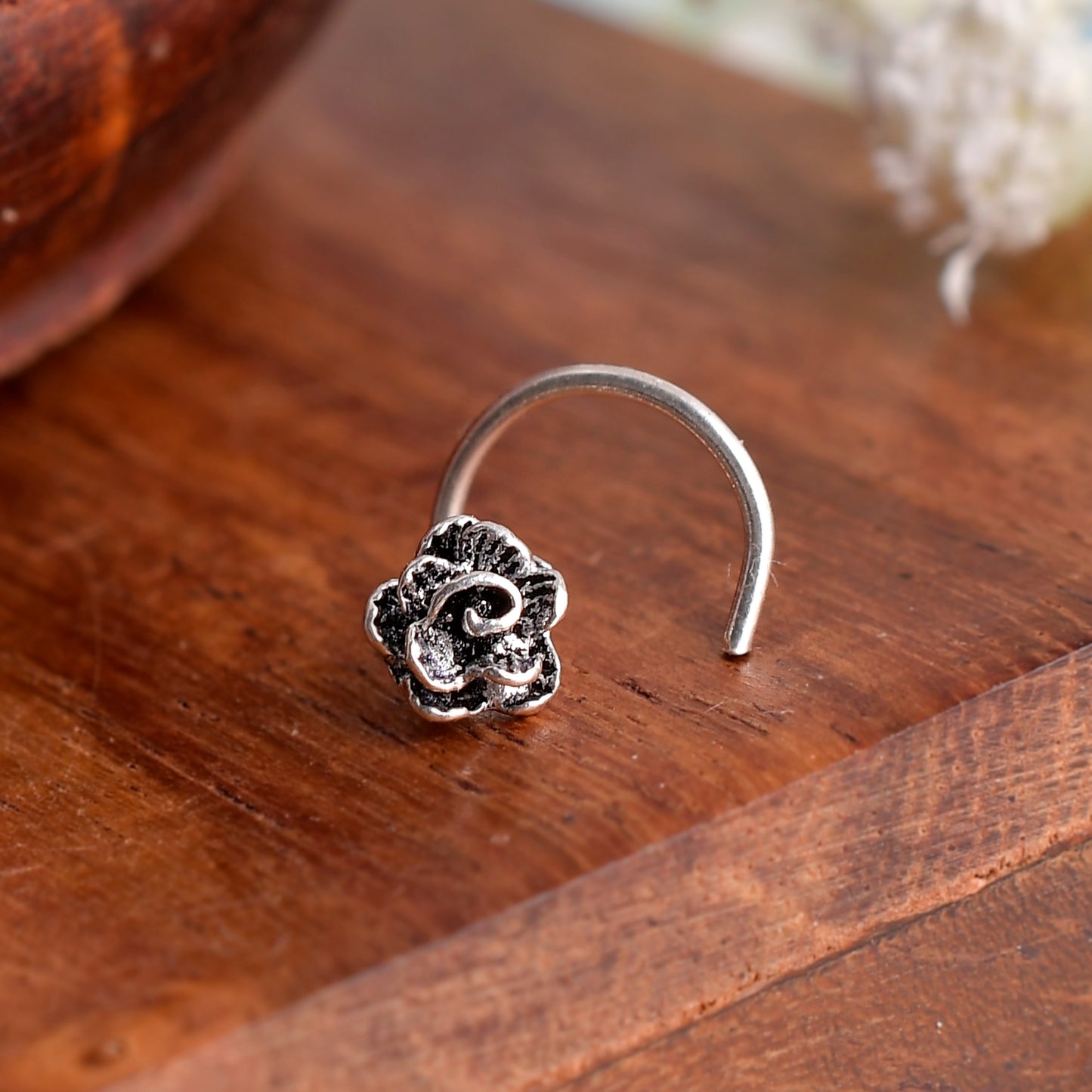 silver nose pin
