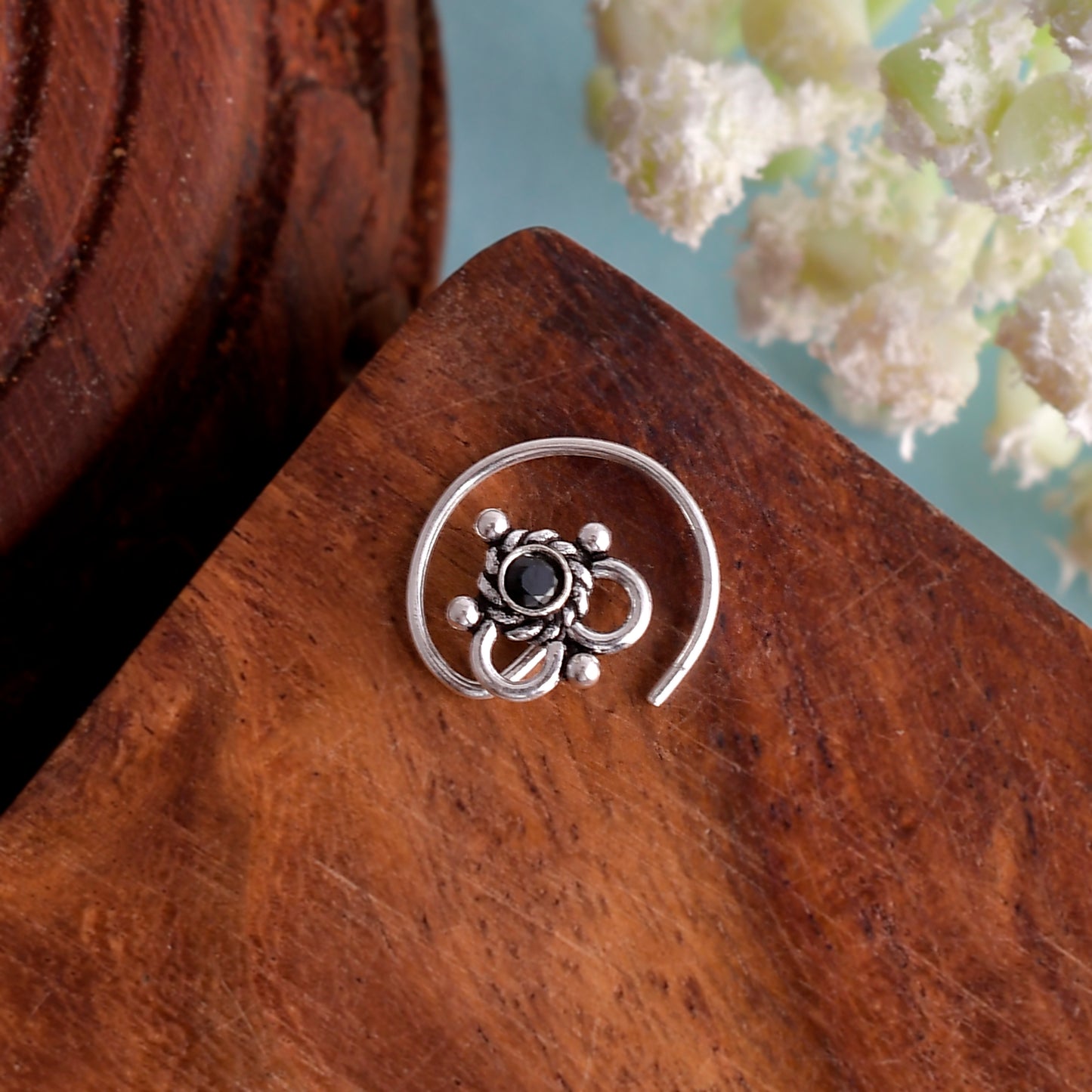 silver nose pin