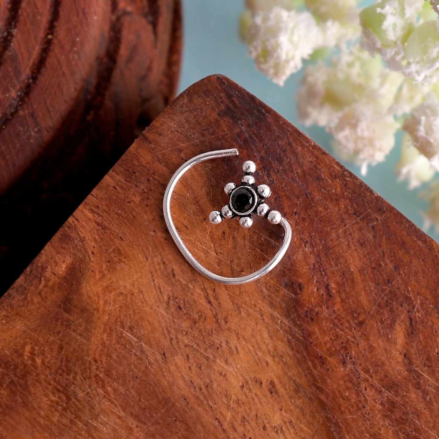 silver nose pin