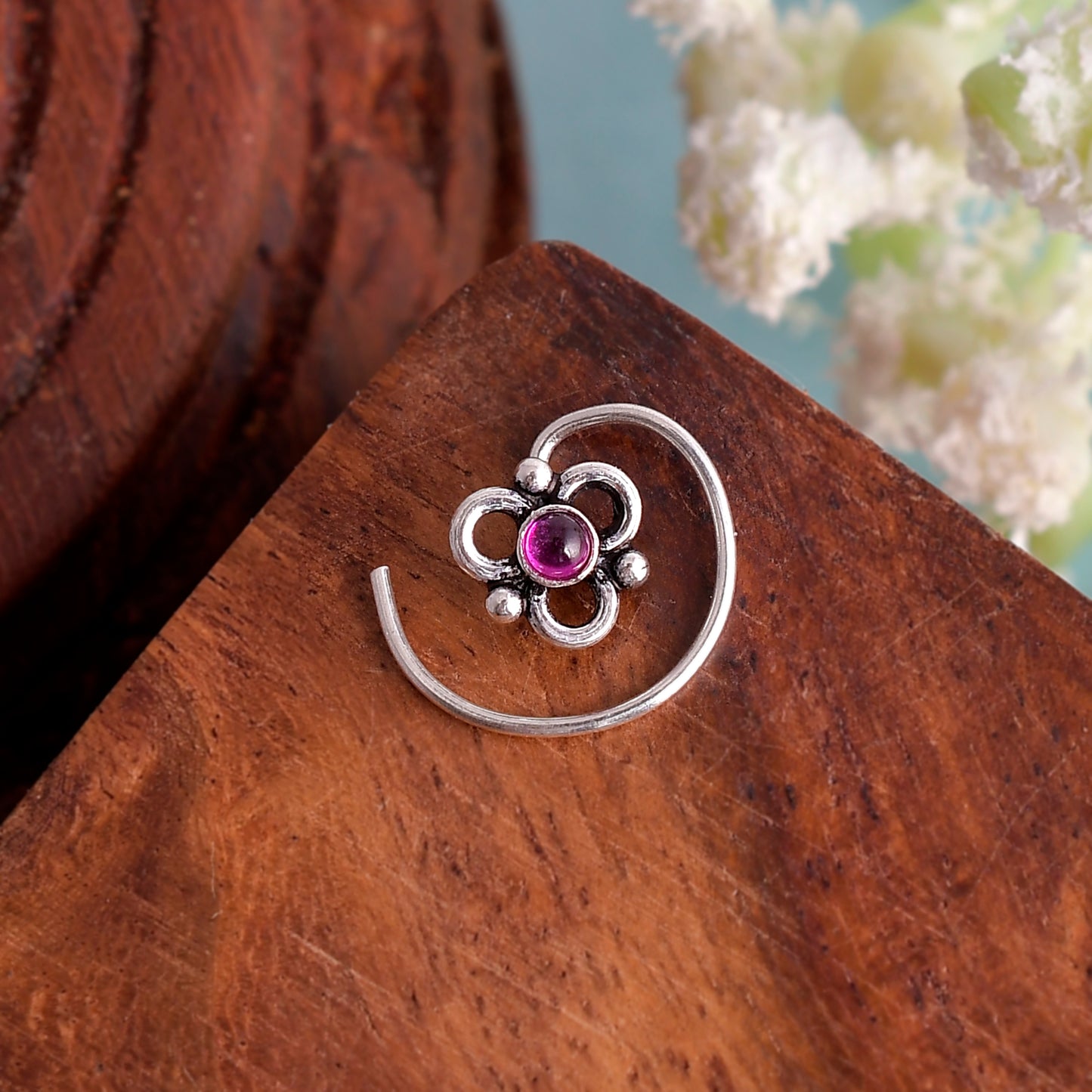 silver nose pin