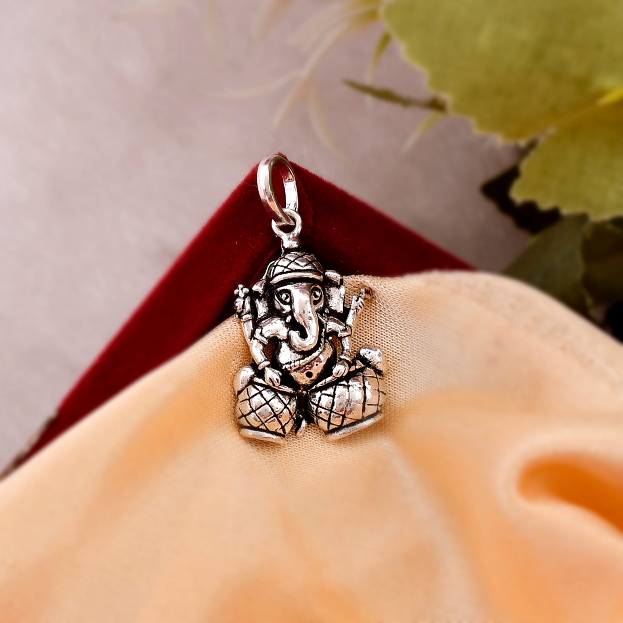 Ganpati locket clearance photo