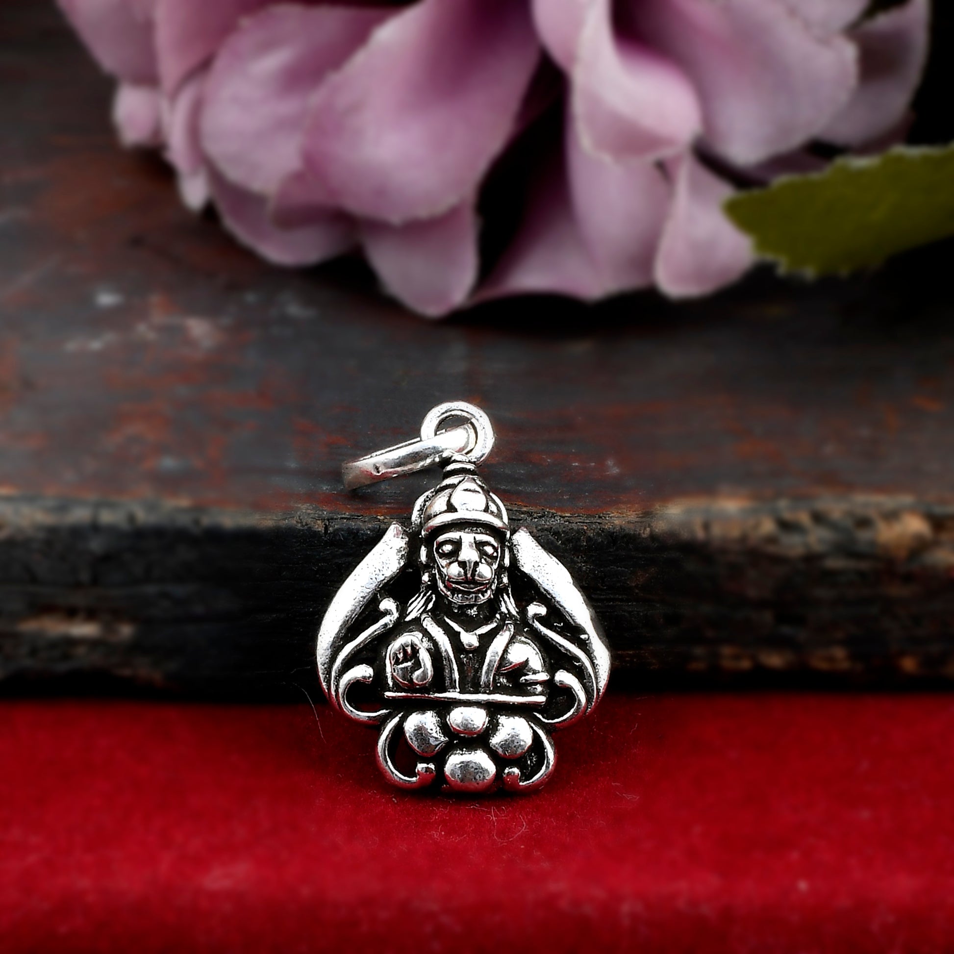 lord hanuman locket