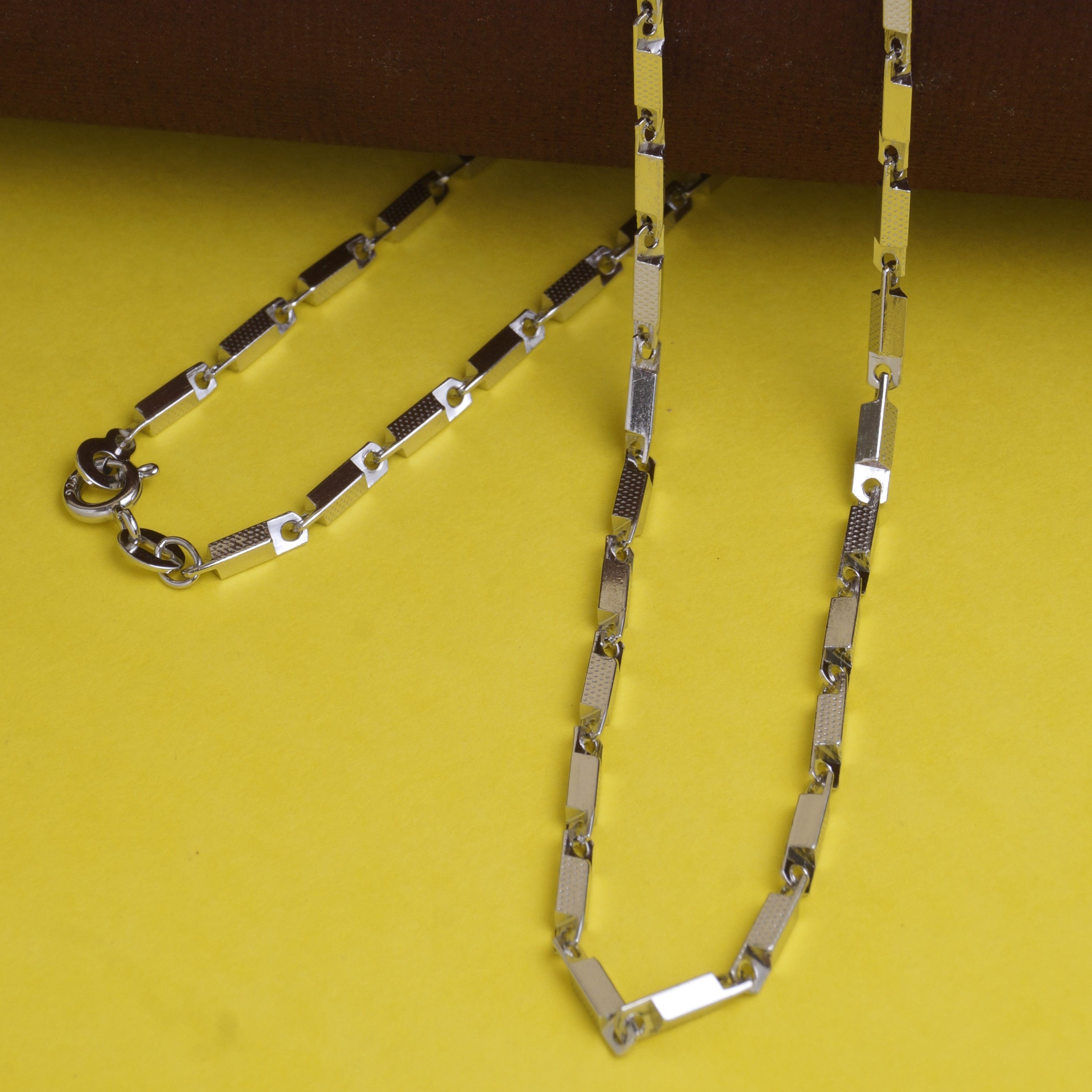 Silver deals chain mens