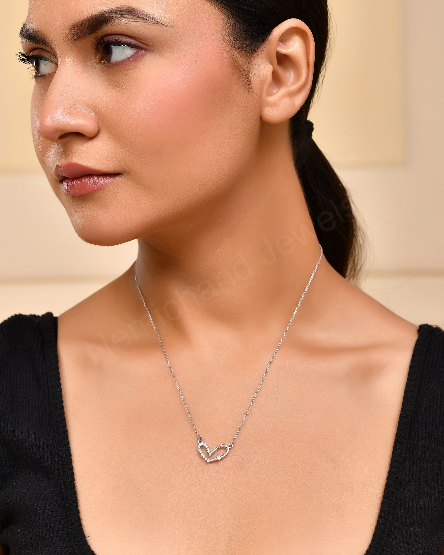 925 Sterling Silver Flowing Heart Pendant Chain Necklace for Women and Girls