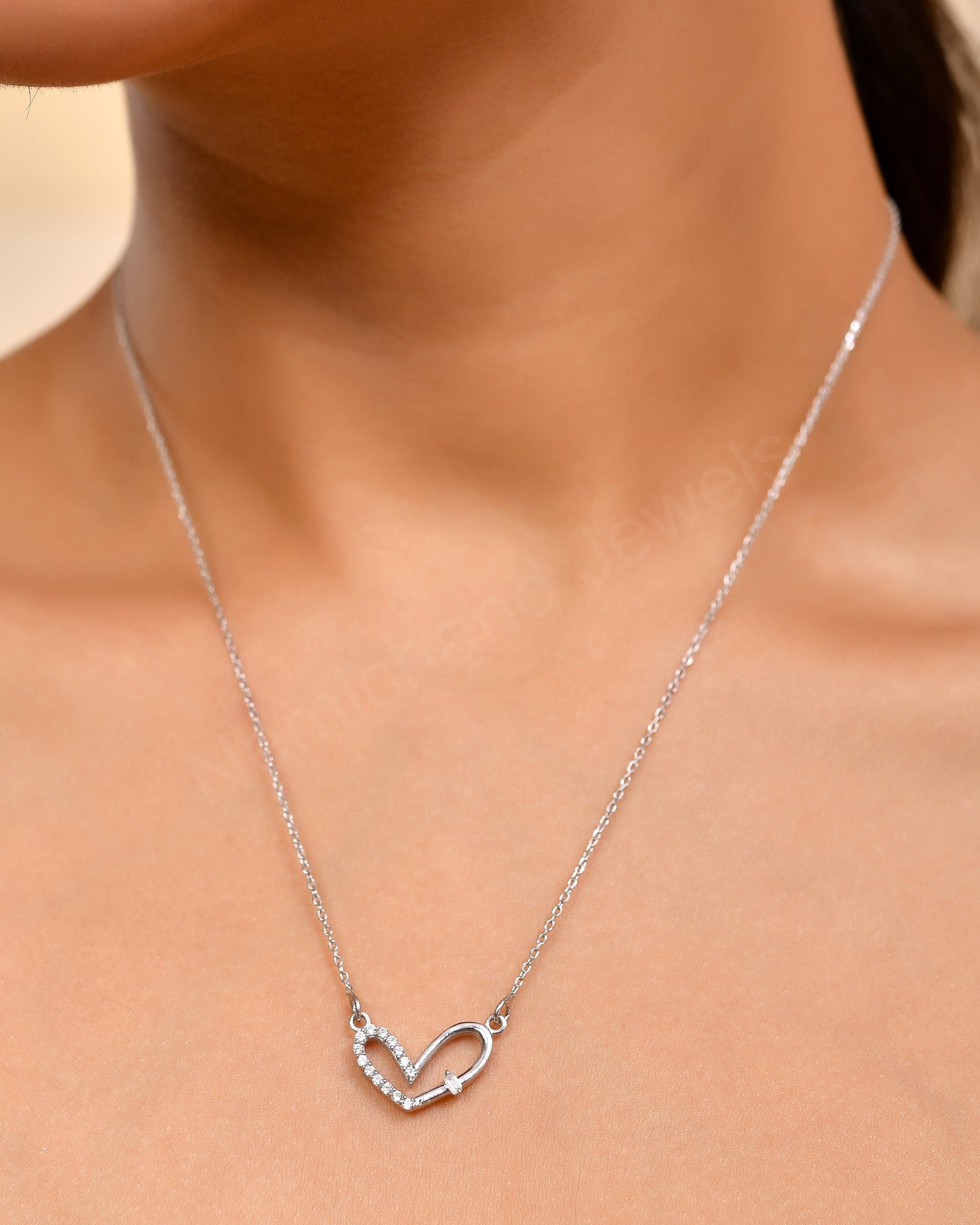 925 Sterling Silver Flowing Heart Pendant Chain Necklace for Women and Girls