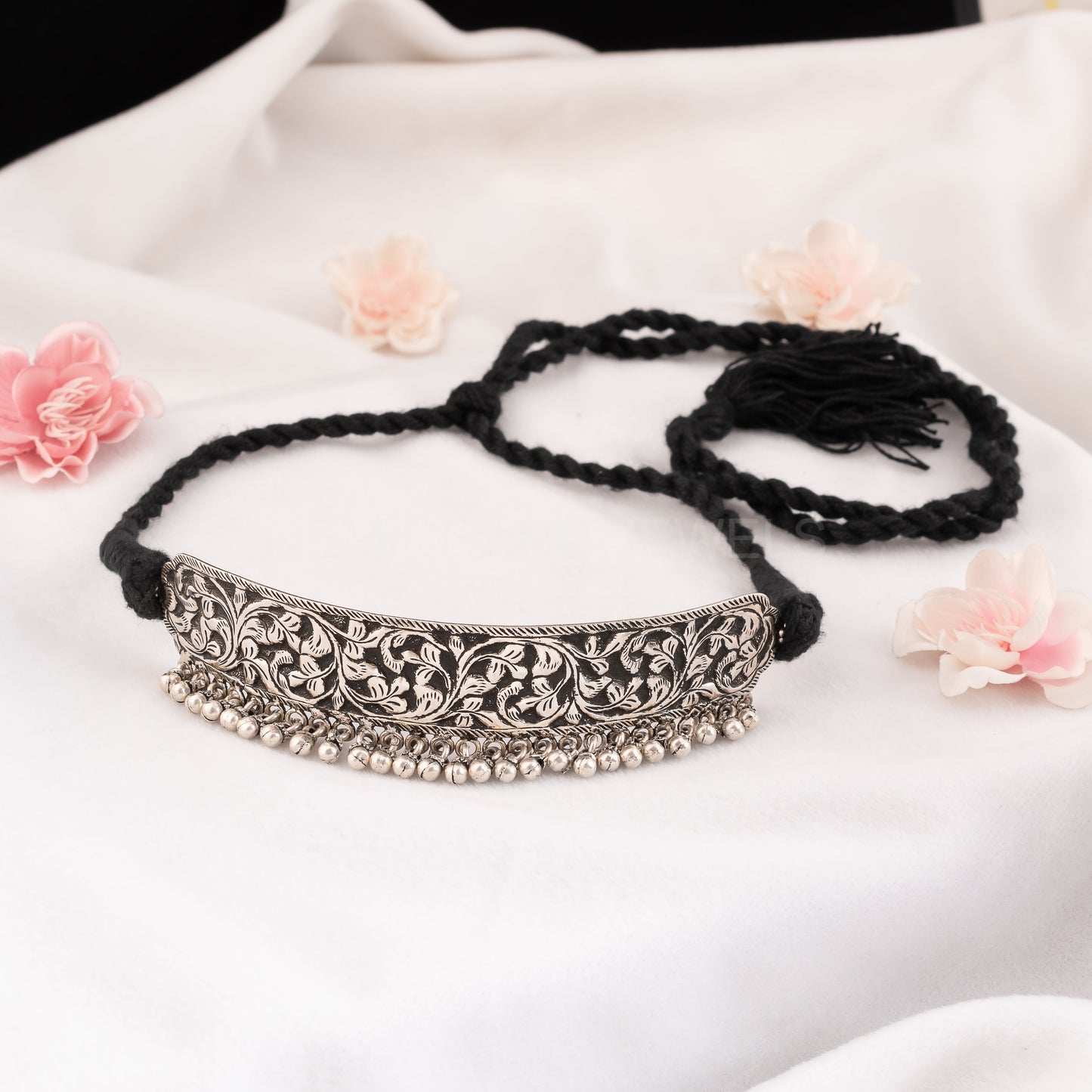 choker necklaces silver