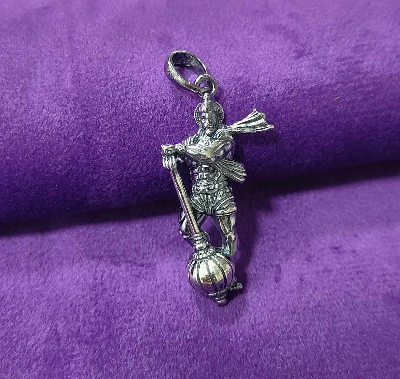 Silver 925 Meditating lord Bajarangbali Hanuman Pendant Locket