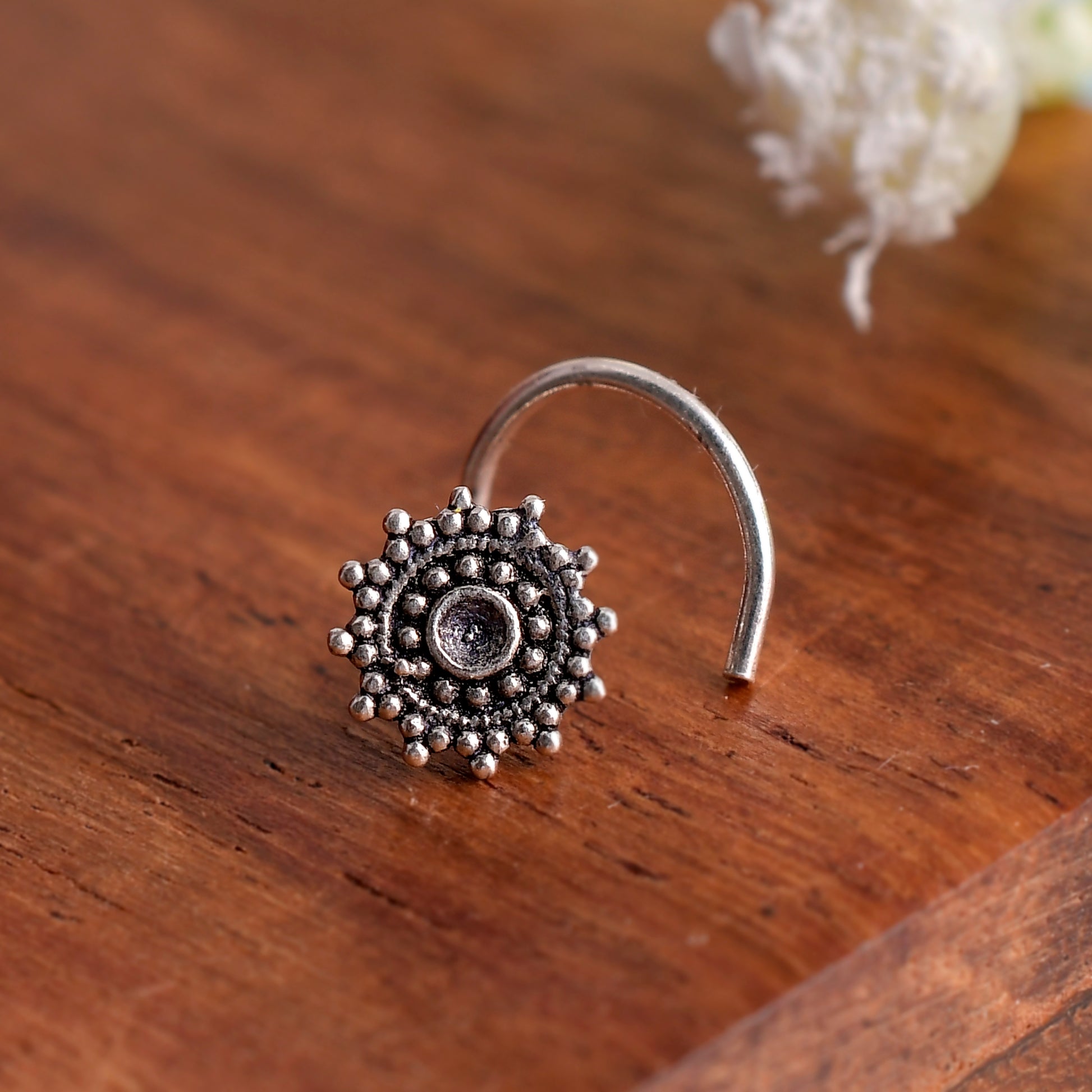 silver nose pin